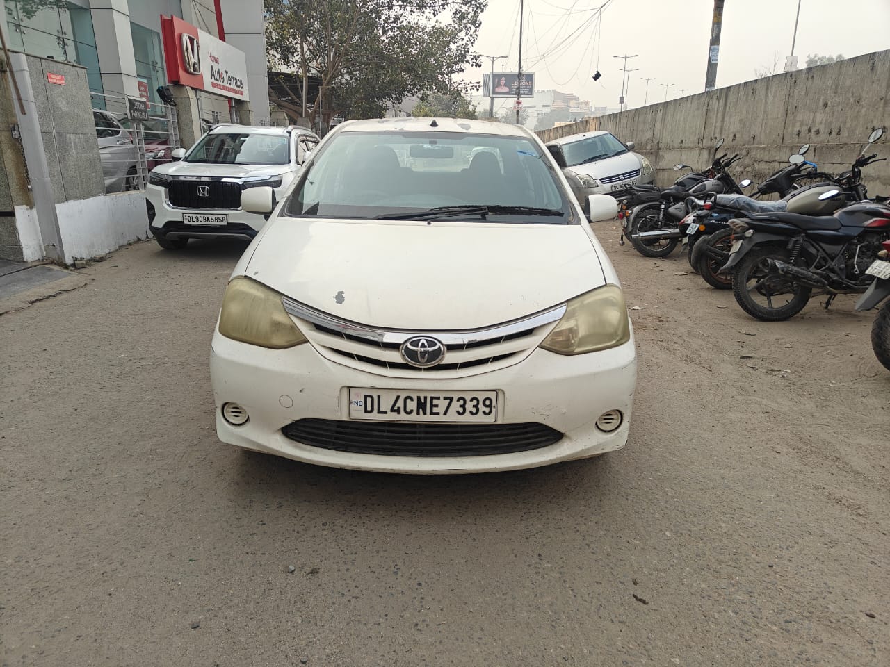 Toyota Etios(2010-2013) G